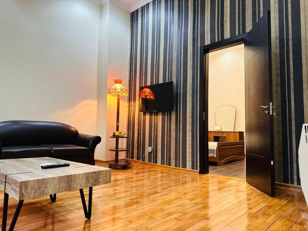 Old Batumi Apartment On Kostava 9 Extérieur photo