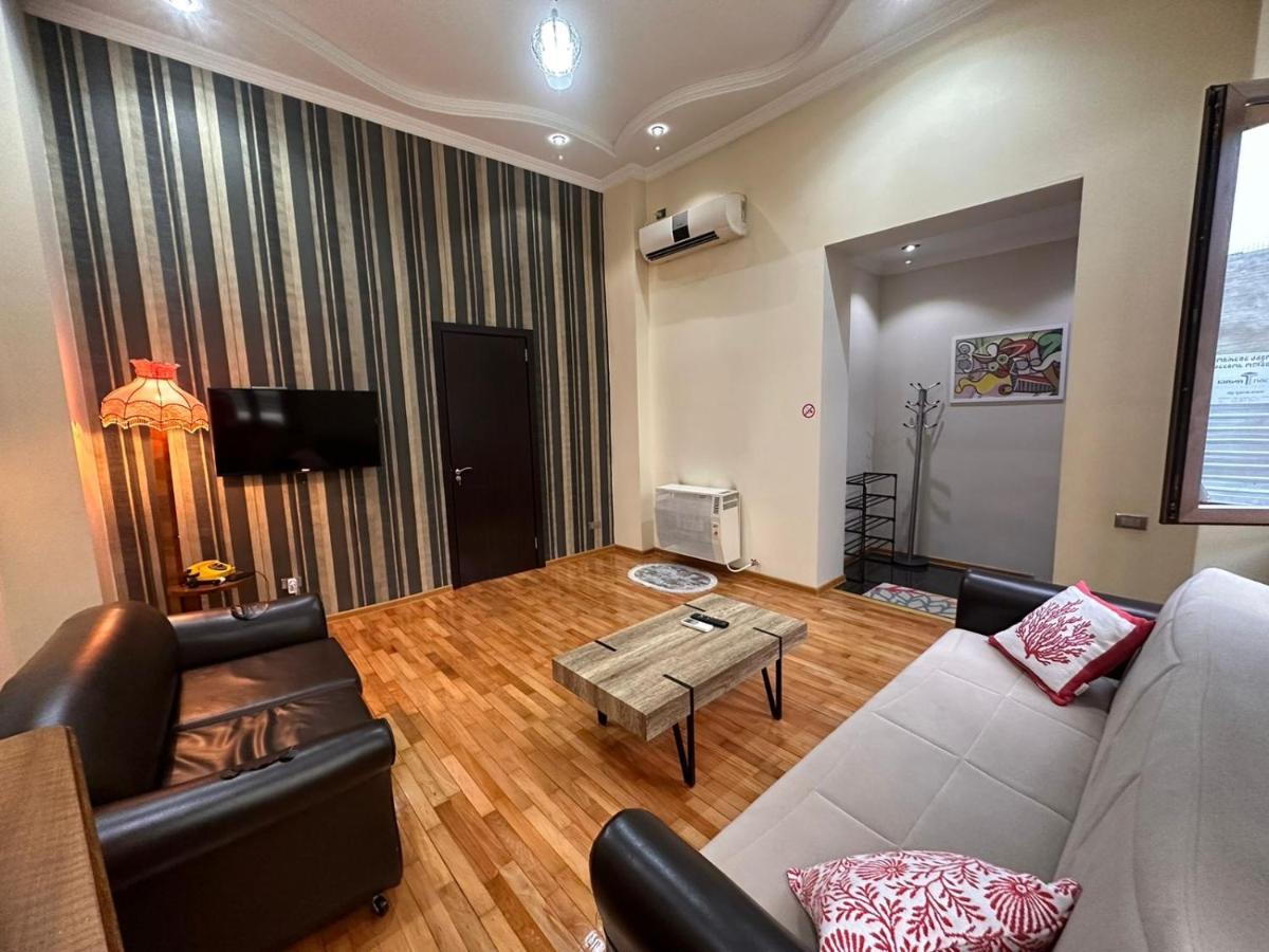 Old Batumi Apartment On Kostava 9 Extérieur photo