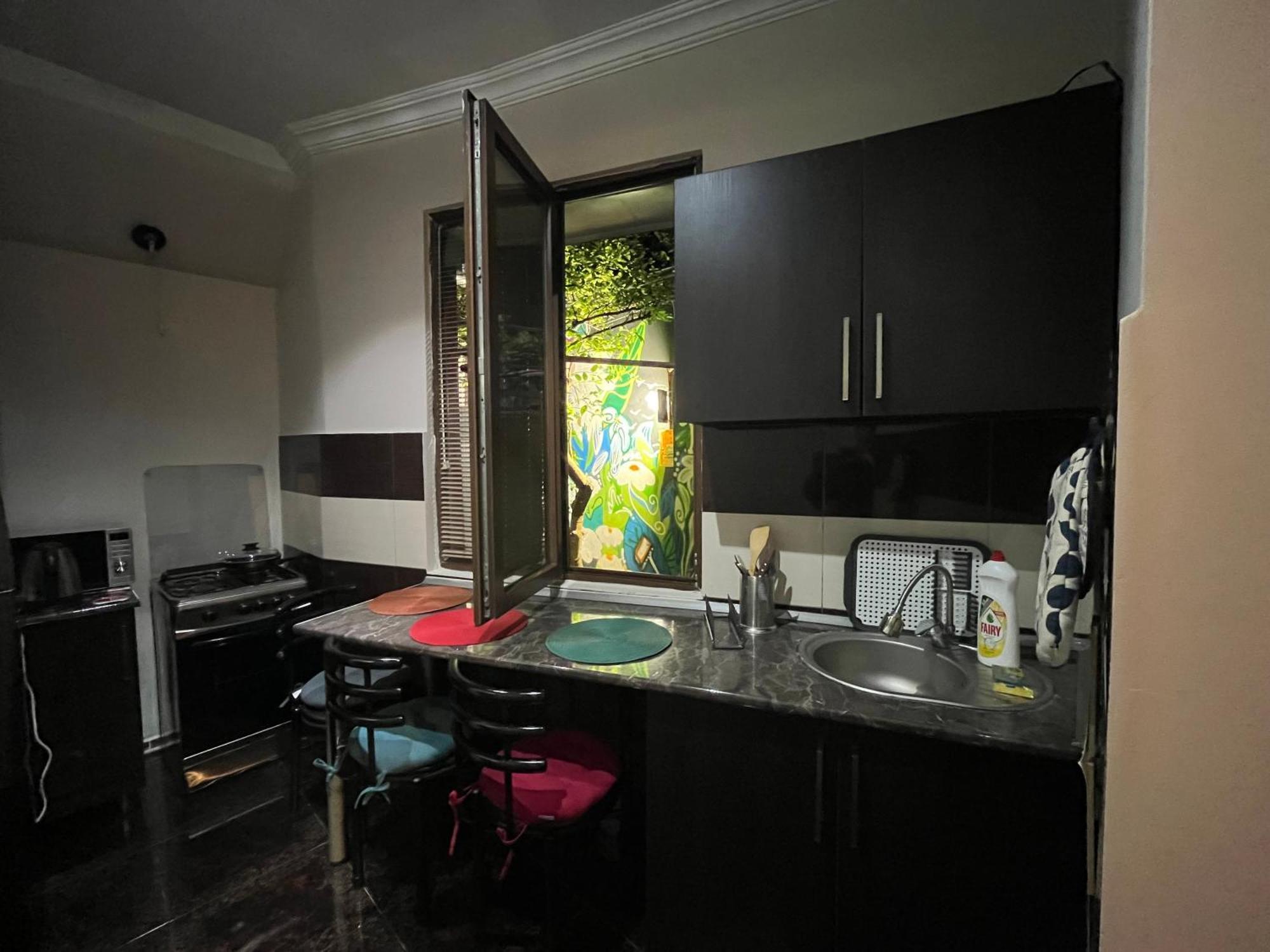 Old Batumi Apartment On Kostava 9 Extérieur photo
